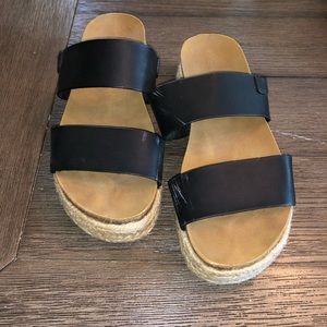 Black platforms!